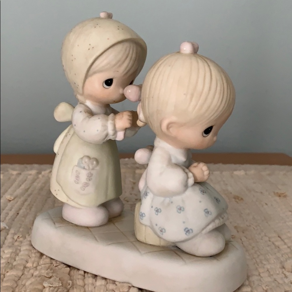 Precious moments to a very special sister